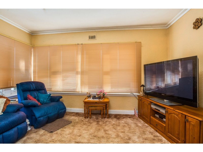 5 Alma Street, Youngtown TAS 7249