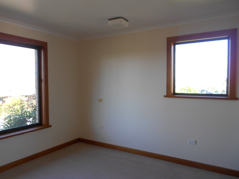 8 Gallagher Drive, Riverside TAS 7250