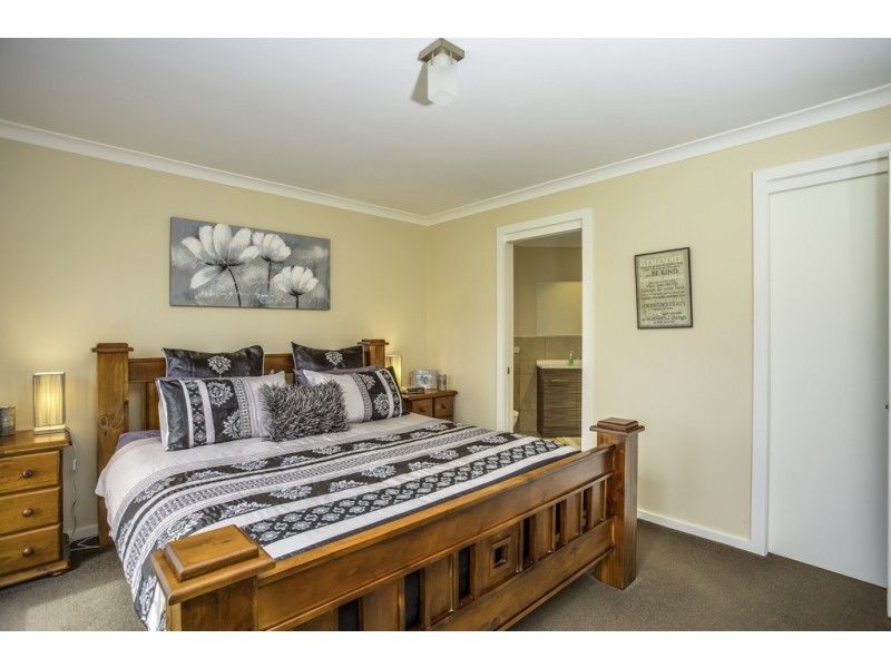 1 Sapphire Court, Perth TAS 7300