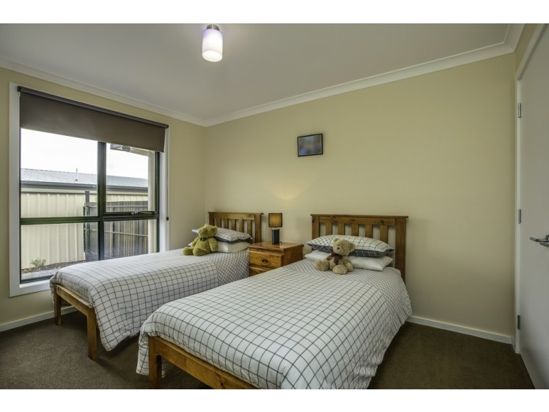 1 Sapphire Court, Perth TAS 7300