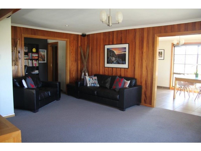 132 Poplar Parade, Youngtown TAS 7249