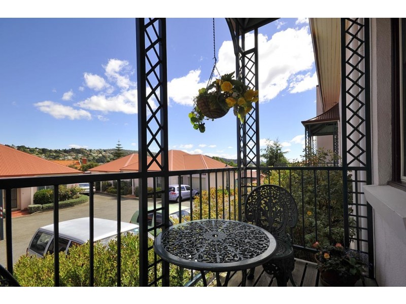 11 St John Crescent, Launceston TAS 7250