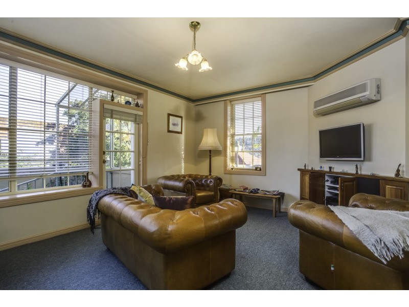 11 St John Crescent, Launceston TAS 7250