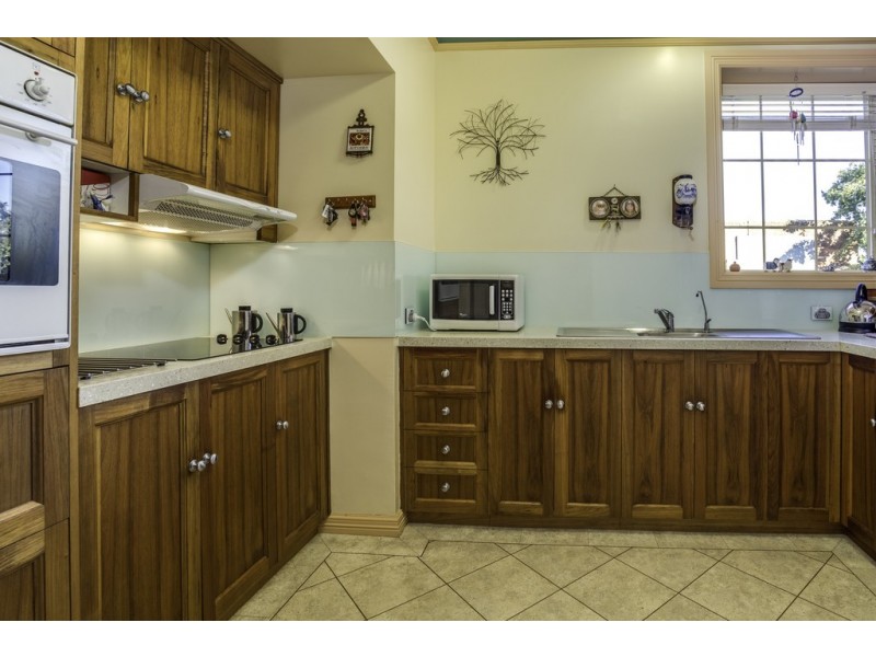 11 St John Crescent, Launceston TAS 7250