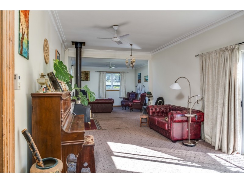 111 Meander Valley Road, Westbury TAS 7303