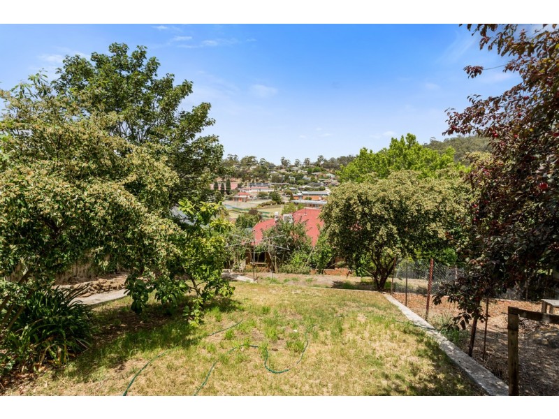 22 Bowen Avenue, Trevallyn TAS 7250