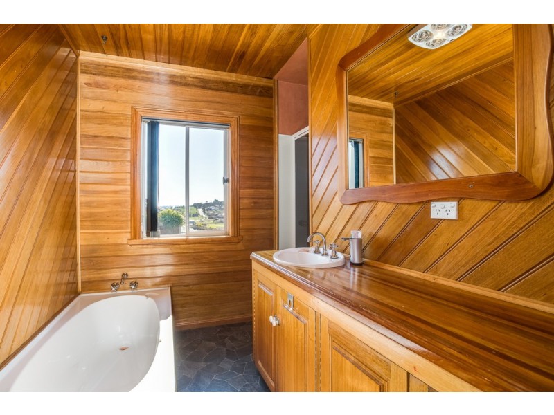 35 St Leonards Road, St Leonards TAS 7250