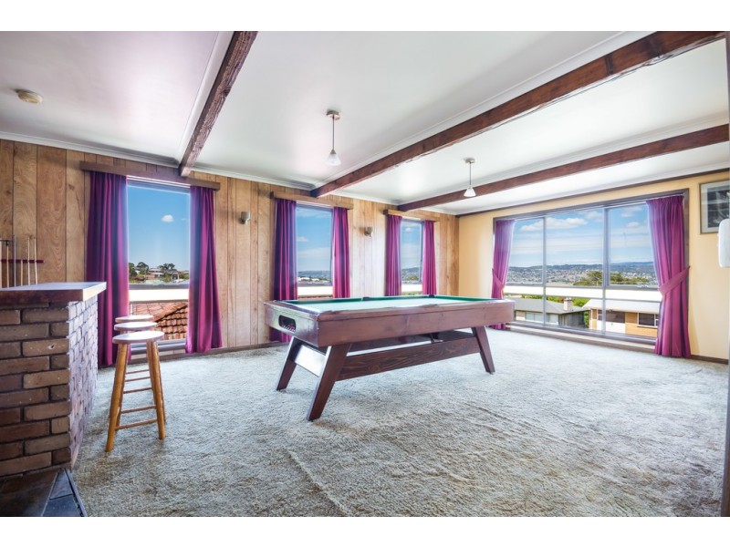 26 Julie Crescent, Newnham TAS 7248