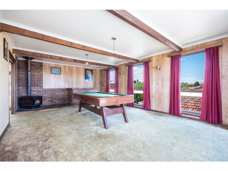 26 Julie Crescent, Newnham TAS 7248