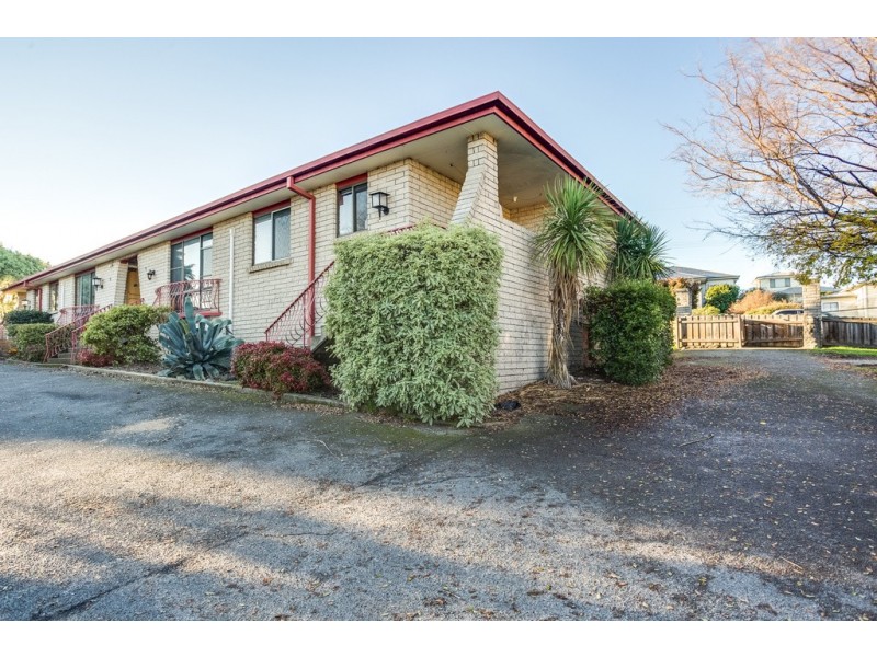 9/4 Alanvale Road, Newnham TAS 7248