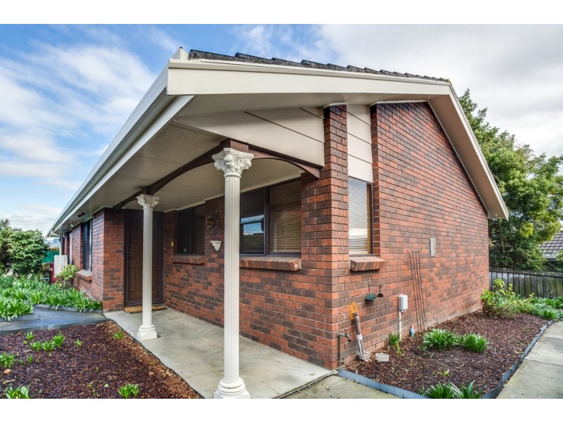 Unit 2/4 Glyndon Court, Norwood TAS 7250