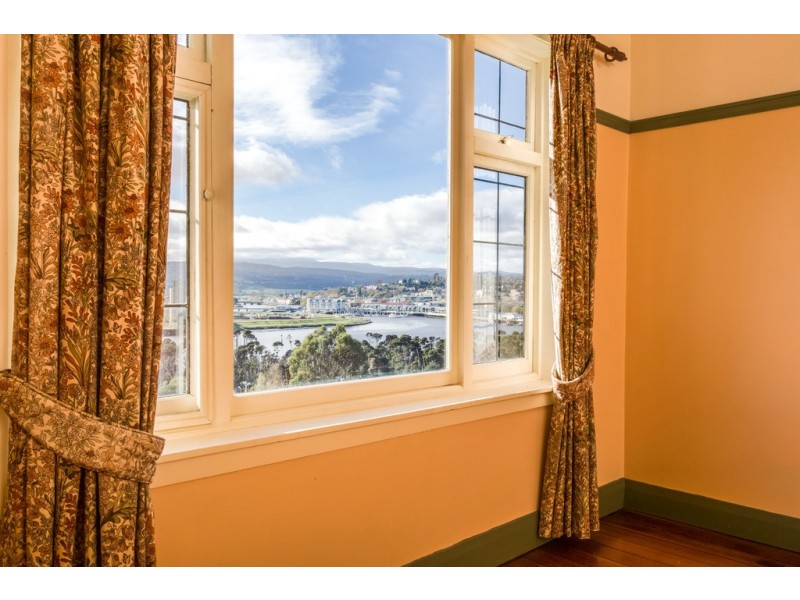 56 Trevallyn Road, Trevallyn TAS 7250