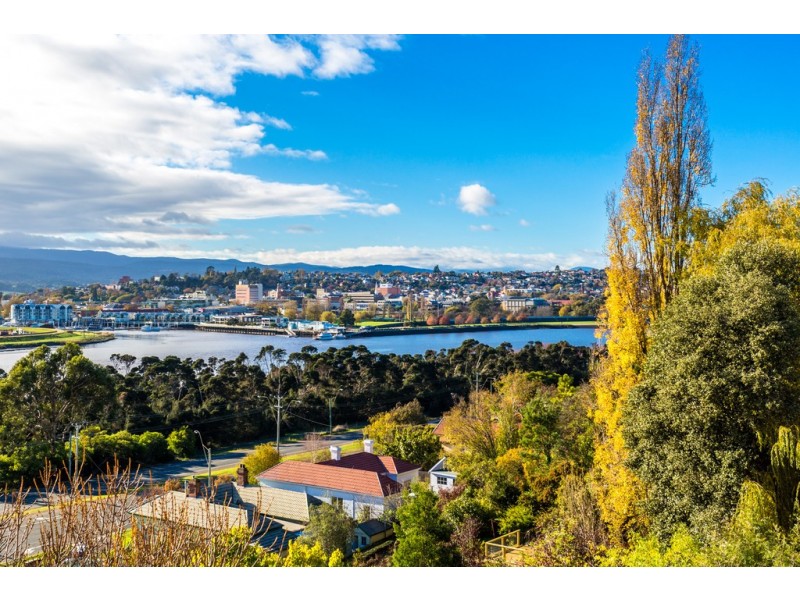 56 Trevallyn Road, Trevallyn TAS 7250