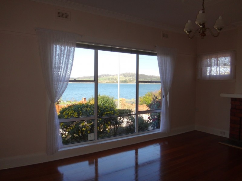 47 Beach Road, Gravelly Beach TAS 7276