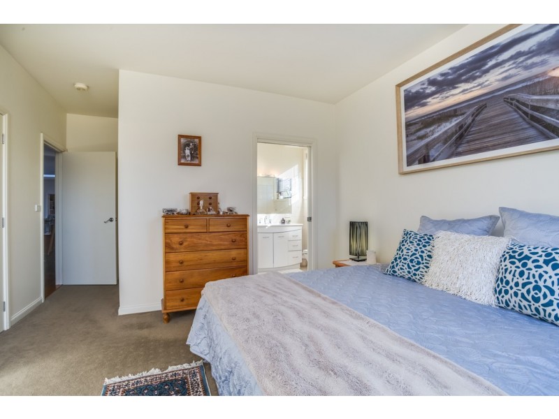 3 Bushby Close, Prospect Vale TAS 7250