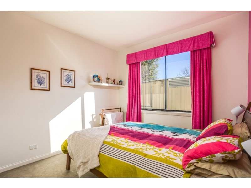 3 Bushby Close, Prospect Vale TAS 7250