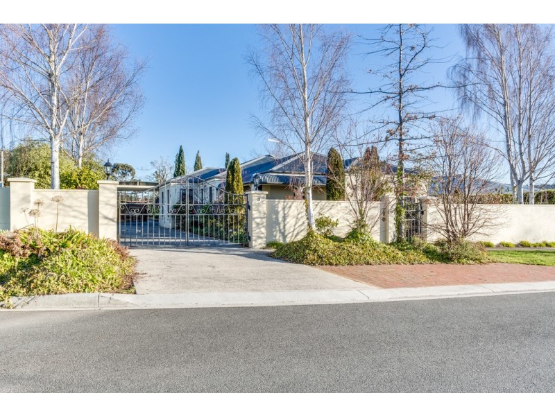 3 Bushby Close, Prospect Vale TAS 7250