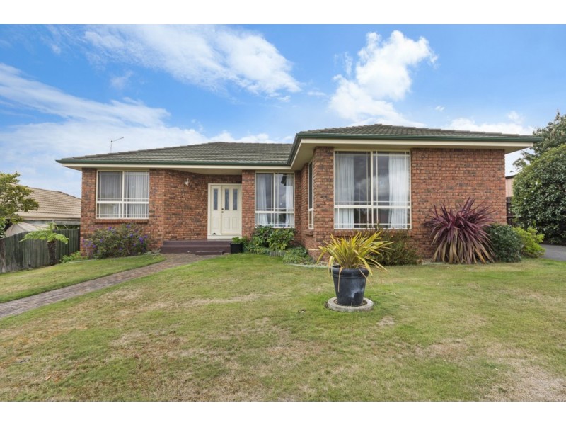 4 Picasso Place, Newnham TAS 7248