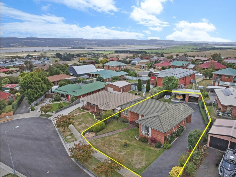 4 Picasso Place, Newnham TAS 7248