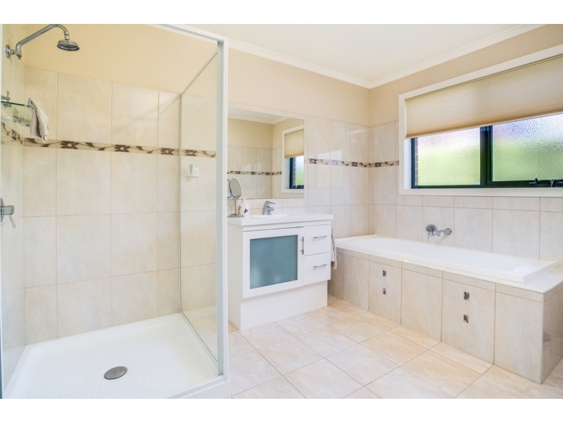 25 Skyline Avenue, Grindelwald TAS 7277