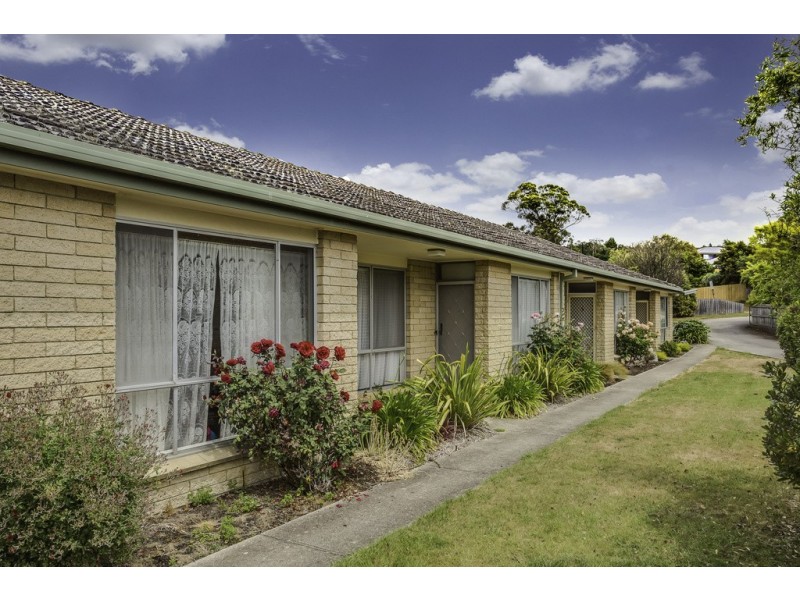 2/16 Benson Court, Riverside TAS 7250