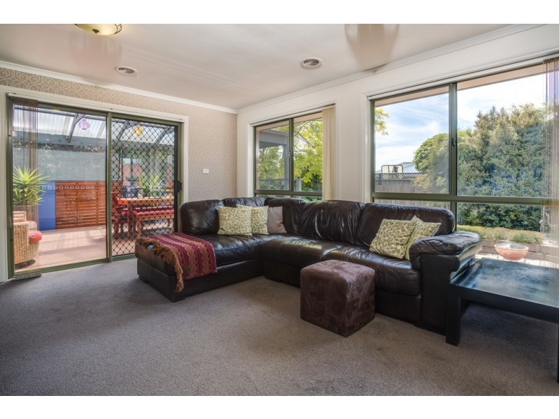 15 Bushby Close, Prospect Vale TAS 7250
