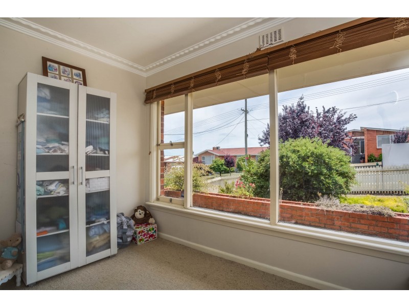 21 Ronneby Road, Newnham TAS 7248