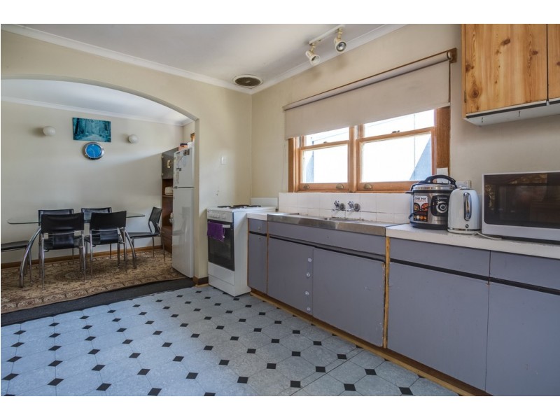 1 and 2 / 2B Carr Street, Kings Meadows TAS 7249