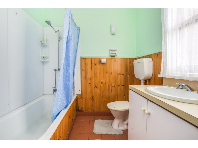 Unit 1/5 Haig Street, Mowbray TAS 7248