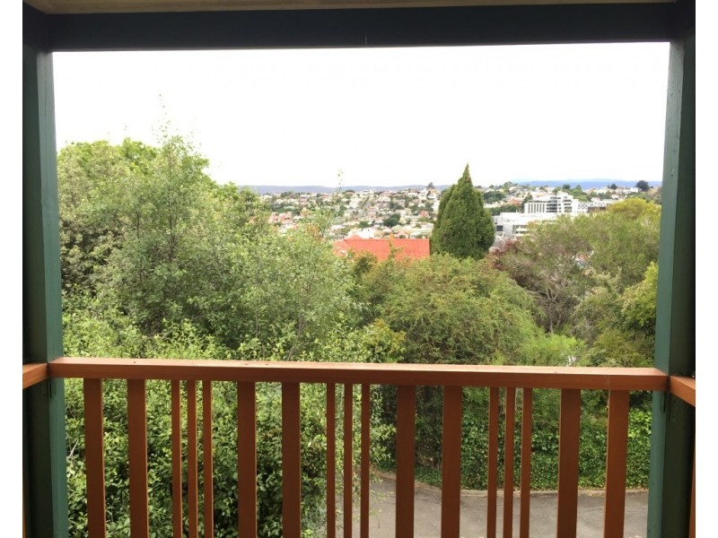 4/50 Upton Street, Launceston TAS 7250