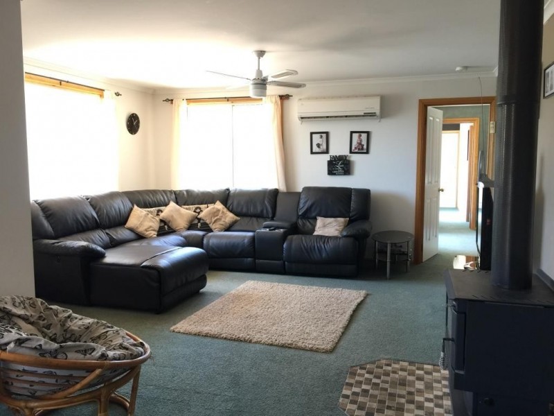 5 Beaton Street, Exeter TAS 7275