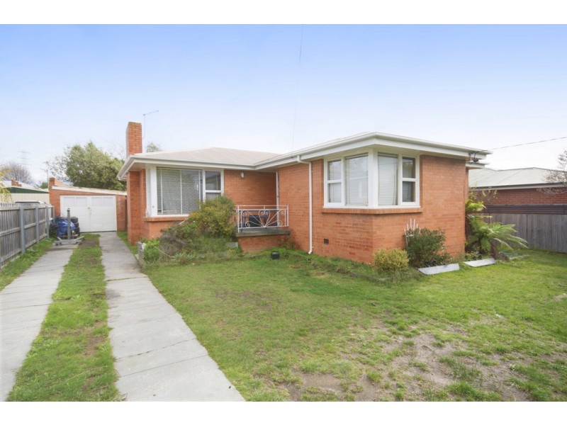 12 Chestnut Road, Youngtown TAS 7249