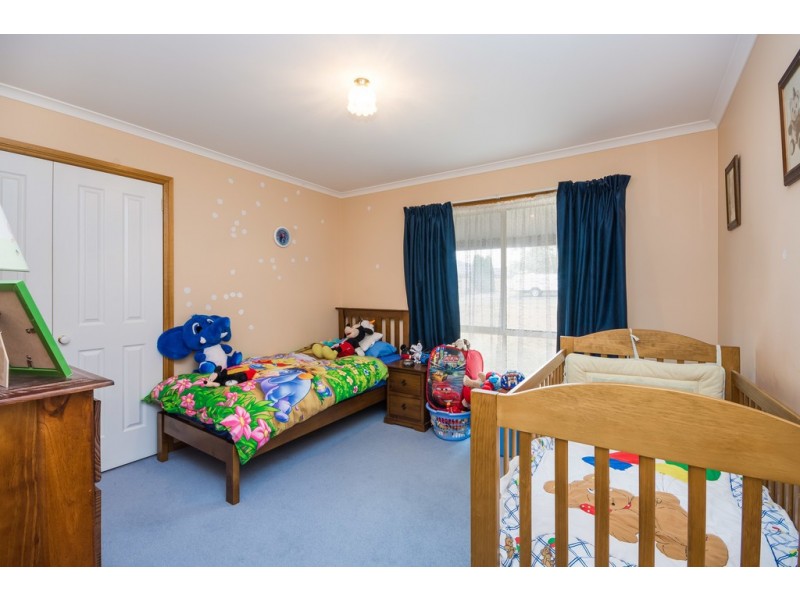 5 Molecombe Drive, Prospect TAS 7250