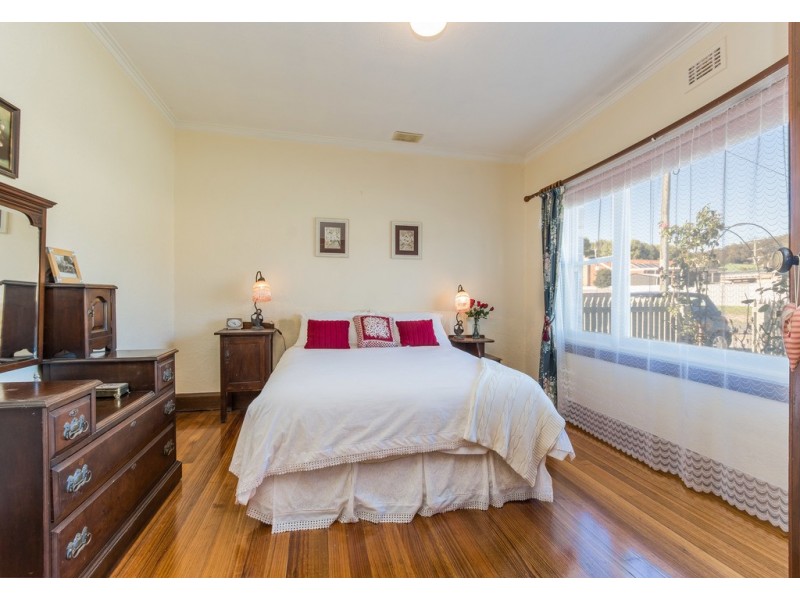 2 Cornwall Street, Beaconsfield TAS 7270