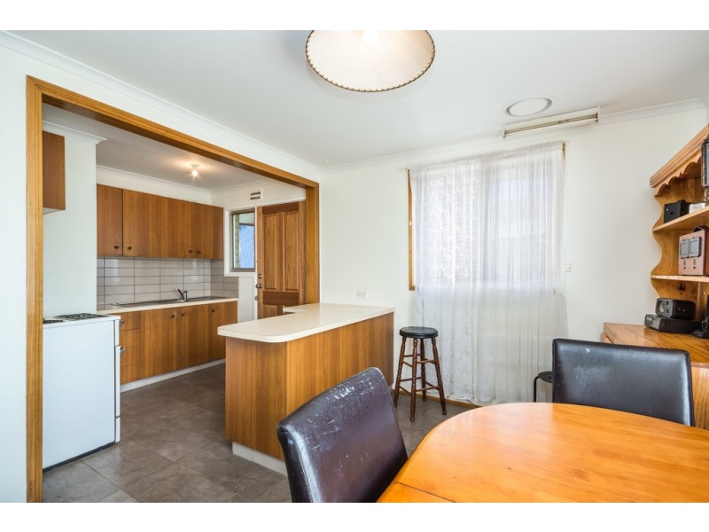 18 Hazelwood Parade, Ravenswood TAS 7250