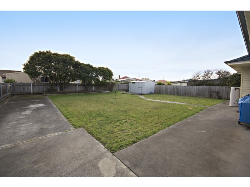 11 Mackay Street, Mayfield TAS 7248