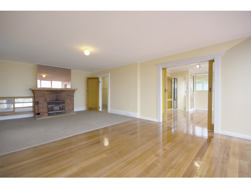 27 Bain Terrace, Trevallyn TAS 7250