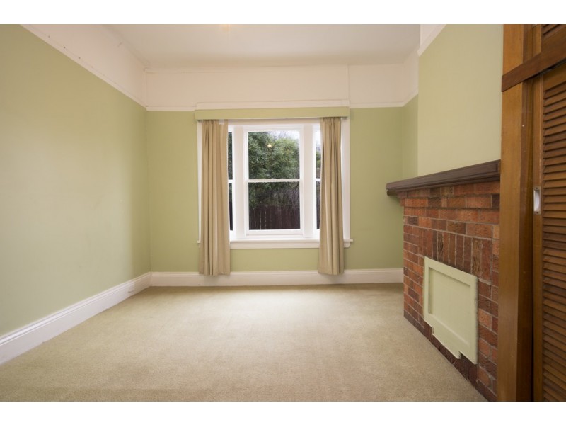 27 Bain Terrace, Trevallyn TAS 7250