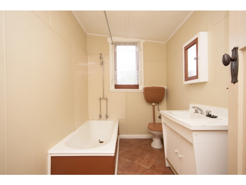 27 Bain Terrace, Trevallyn TAS 7250