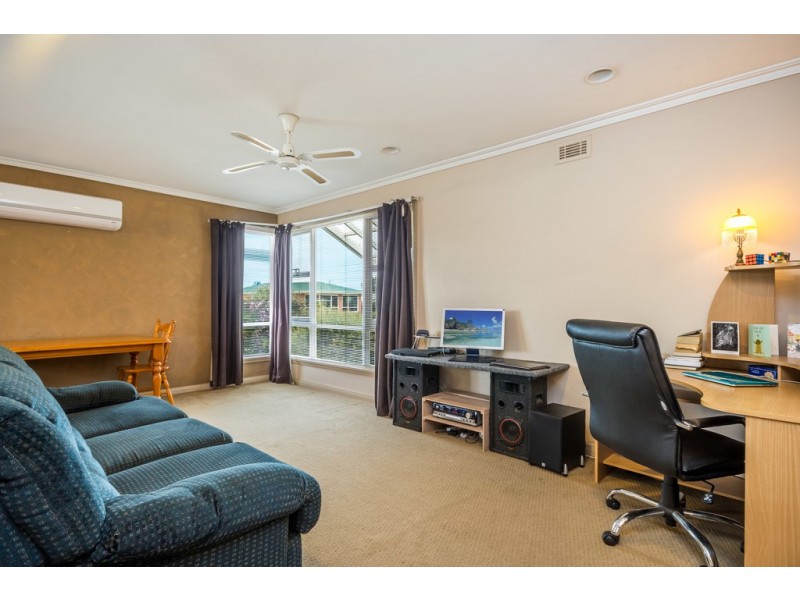 9 Clarendon Street, Youngtown TAS 7249
