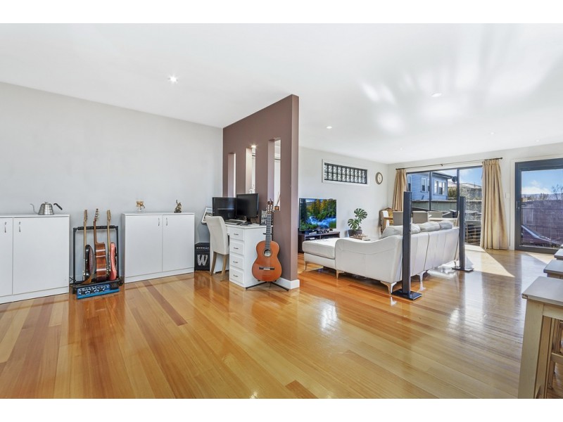 2/39 Normanstone Road, South Launceston TAS 7249