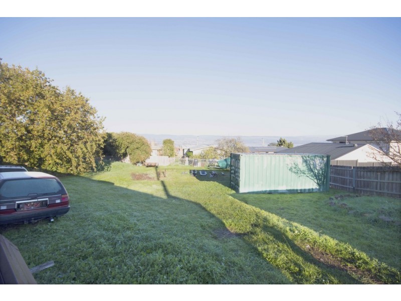 6 Miriam Court, Newnham TAS 7248