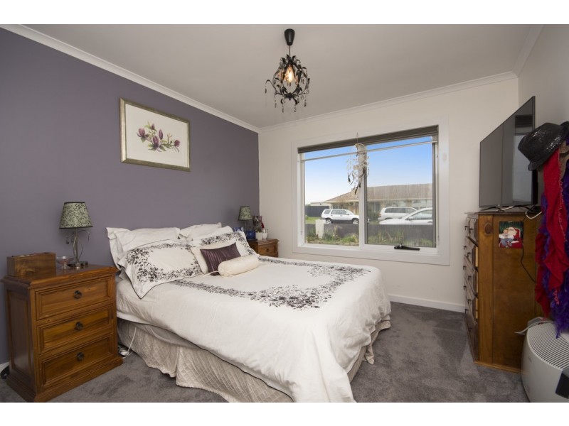 9 Bradford Avenue, Prospect Vale TAS 7250