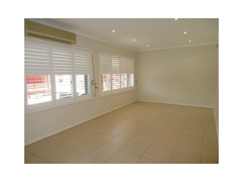 33 Hancott Street, Ryde NSW 2112