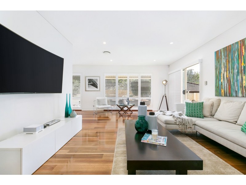 4 Hovey Avenue, St Ives NSW 2075