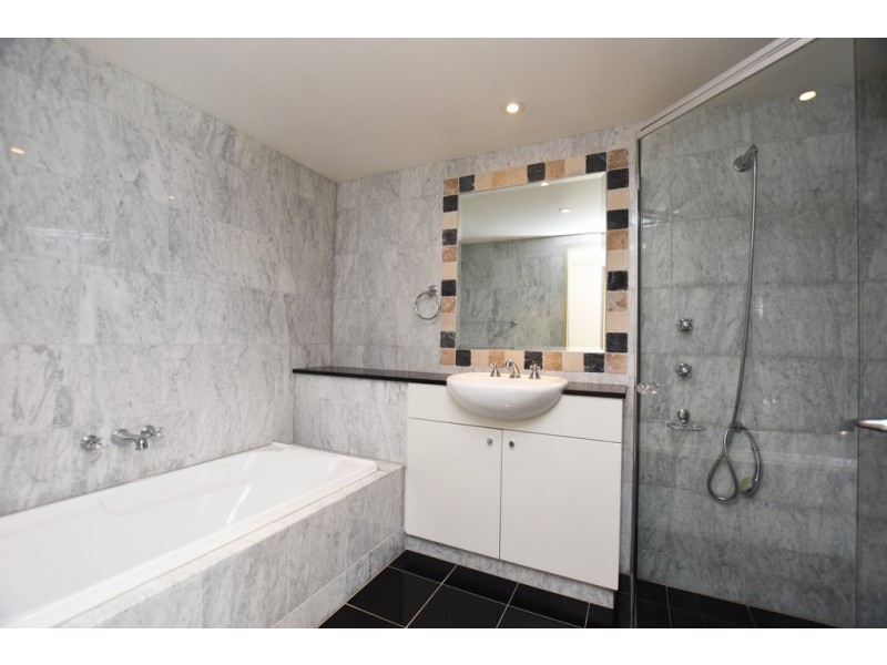 1707/2B Help Street, Chatswood NSW 2067