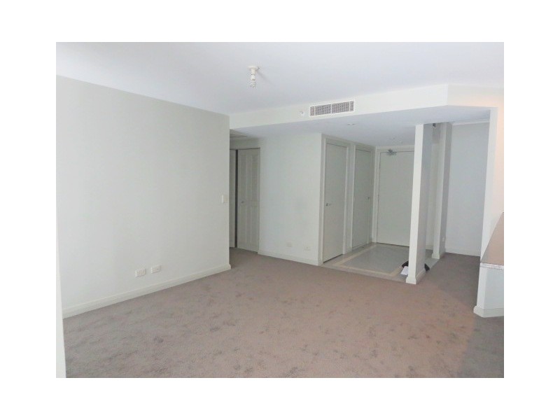 1702/2B Help Street, Chatswood NSW 2067