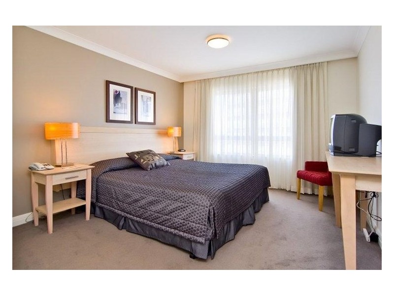 704/10 Brown Street, Chatswood NSW 2067