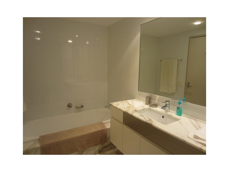 1905/9 Railway Street, Chatswood NSW 2067