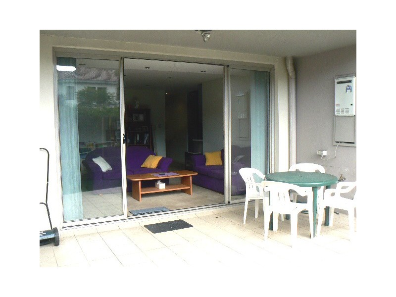 1/36-40 Old Pittwater Rd, Brookvale NSW 2100